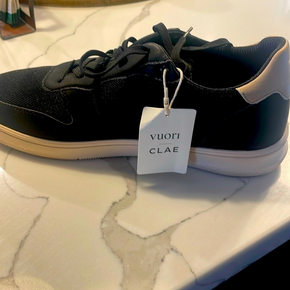 Vuori Clae Malone light shoes black